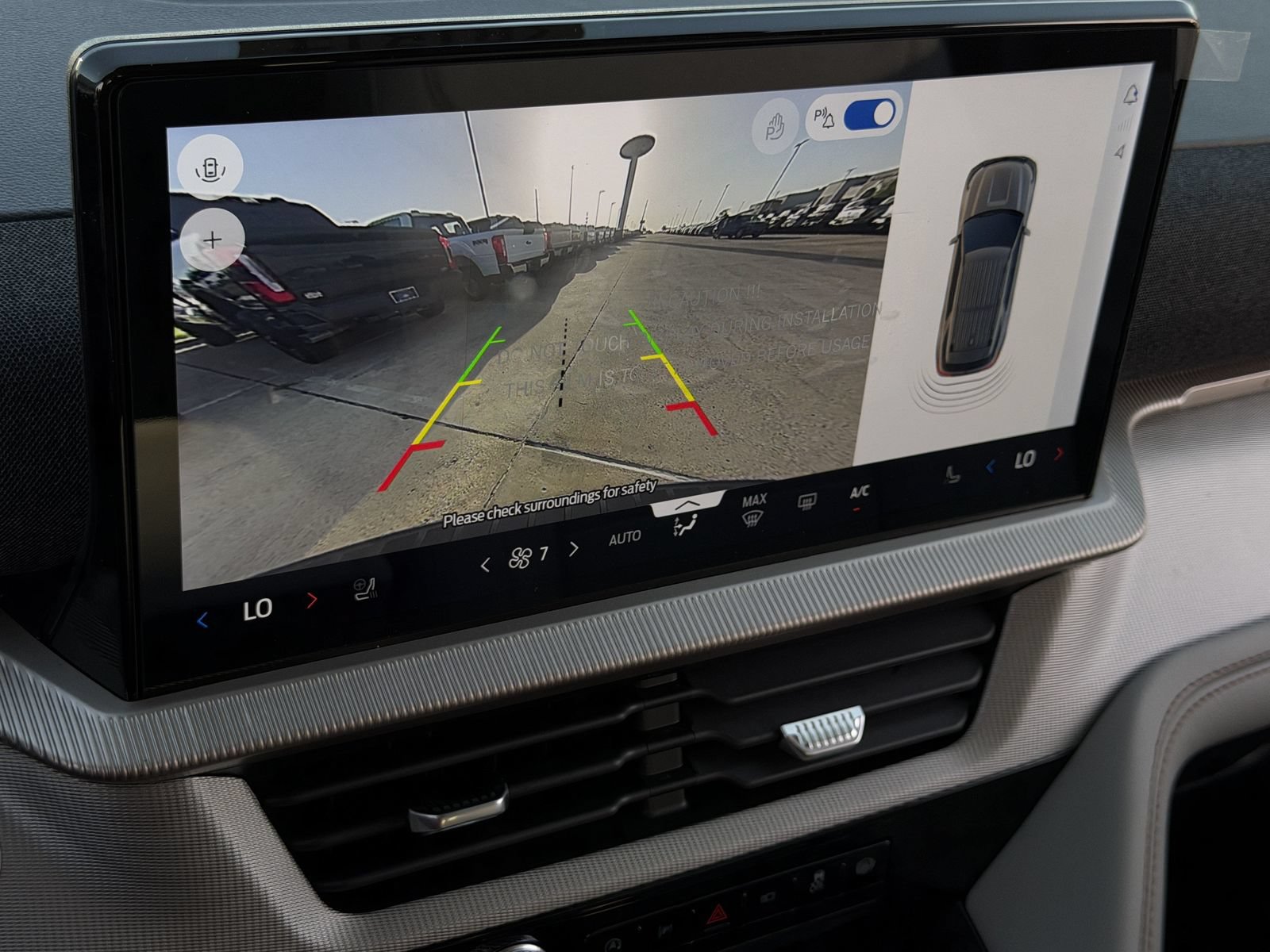 New 2026 Ford Explorer Active w/ Active Comfort Package RWD image 16