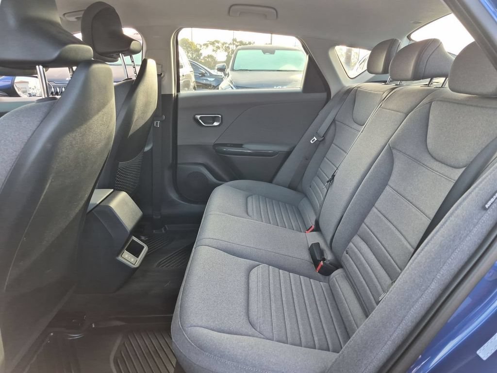 Certified 2025 Kia K4 GT-Line Turbo FWD image 25