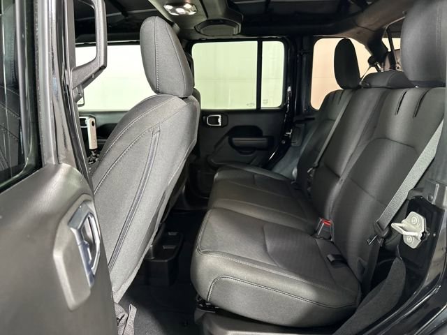 Used 2023 Jeep Wrangler Unlimited image 25