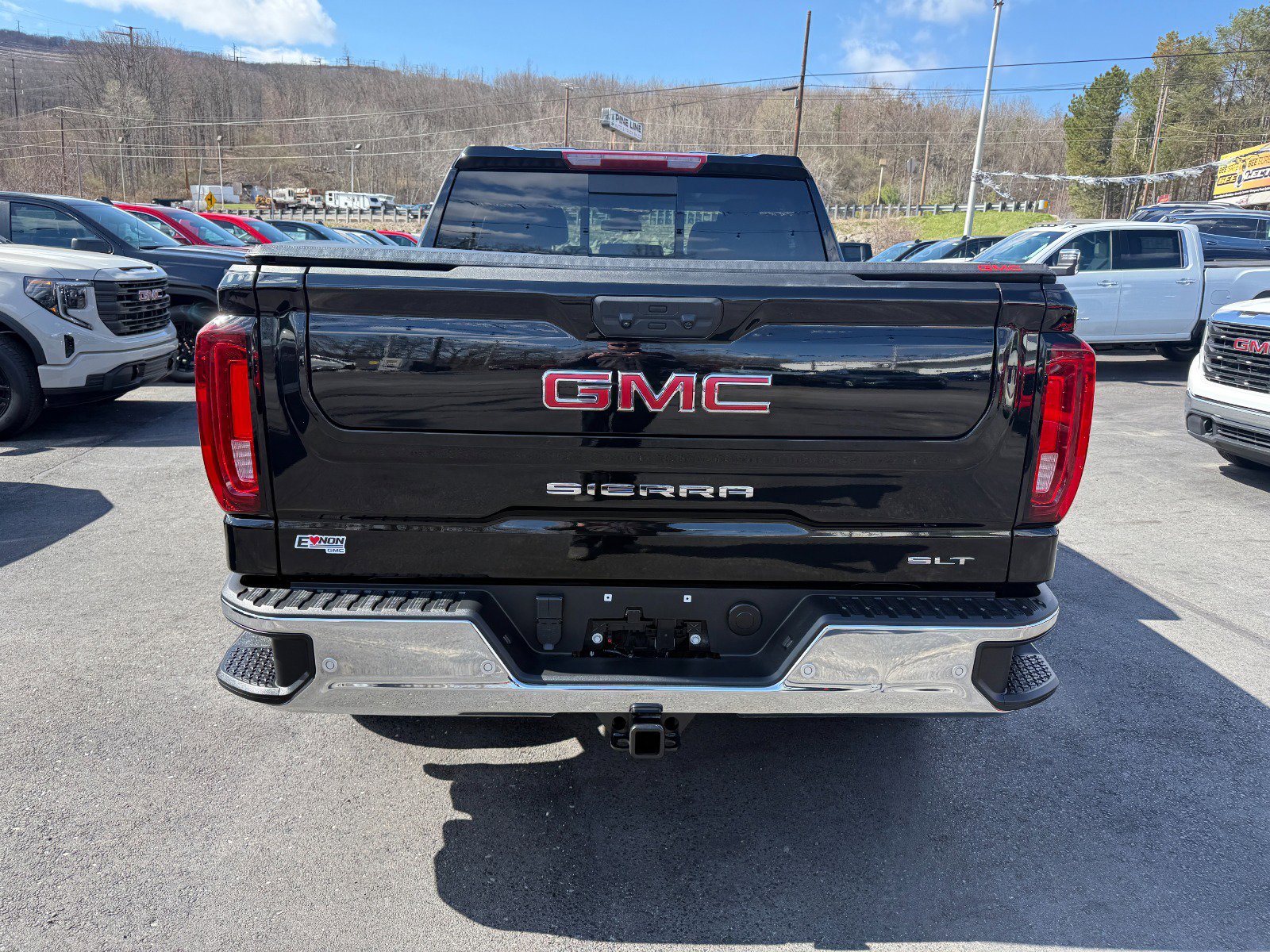 Used 2024 GMC Sierra 1500 SLT w/ SLT Premium Plus Package image 4