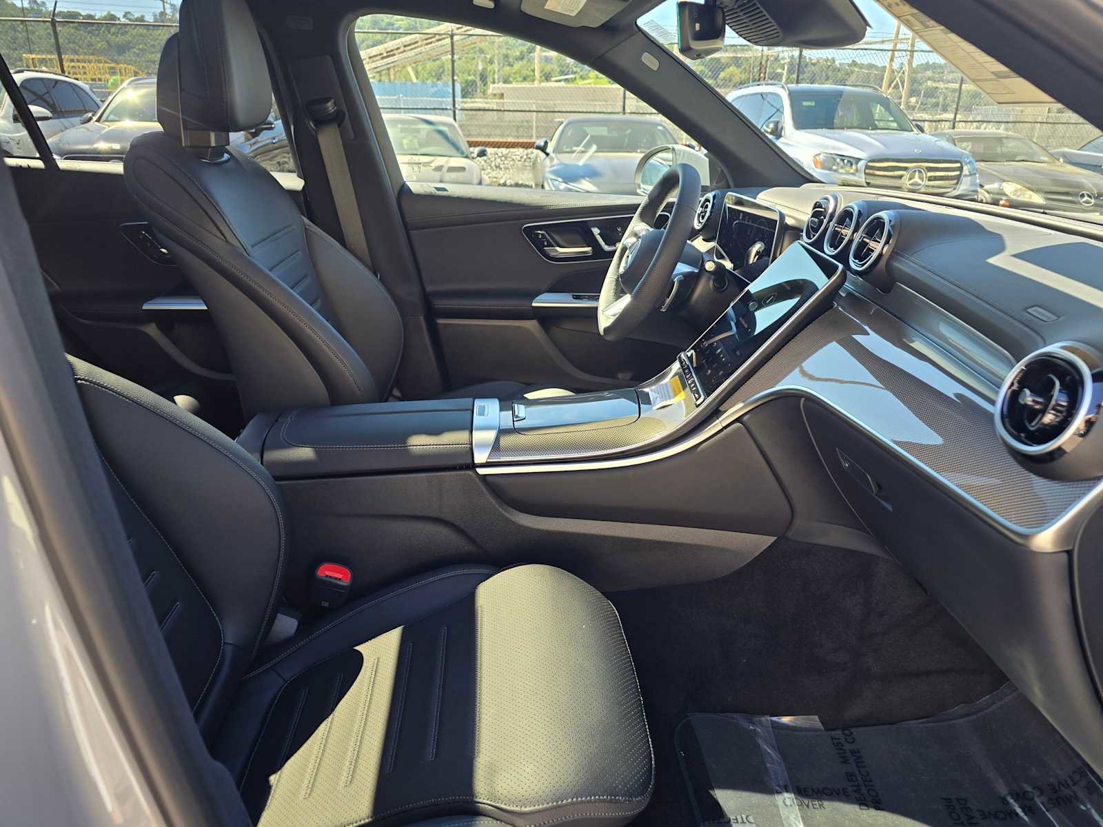 New 2026 Mercedes-Benz GLC 350e 4MATIC image 11