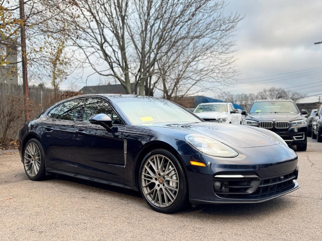 Used 2022 Porsche Panamera 4 Platinum Edition w/ Assistance Package image 8