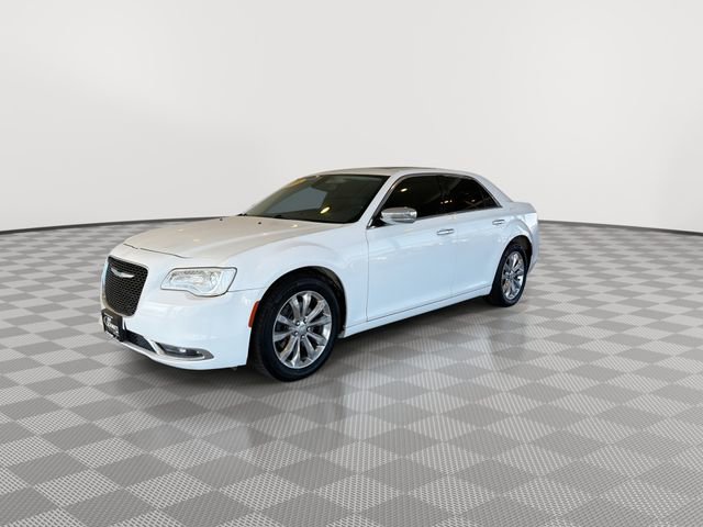 Used 2018 Chrysler 300 Limited image 5