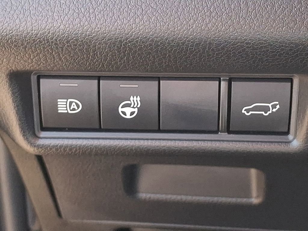 Used 2025 Toyota Grand Highlander AWD image 23