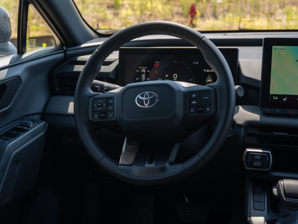 New 2026 Toyota RAV4 SE AWD/4WD image 23