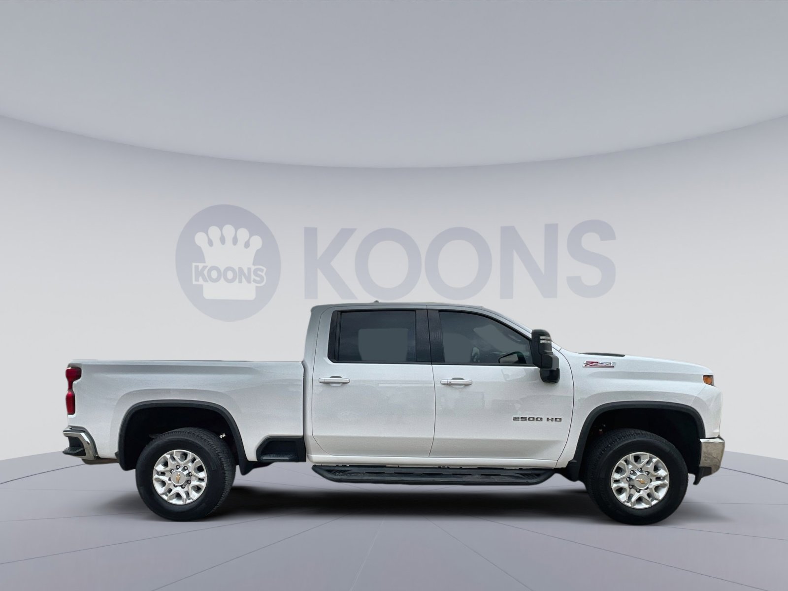 Used 2022 Chevrolet Silverado 2500 LT w/ Convenience Package image 8