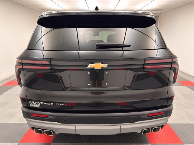 Used 2026 Chevrolet Traverse LT AWD/4WD image 5