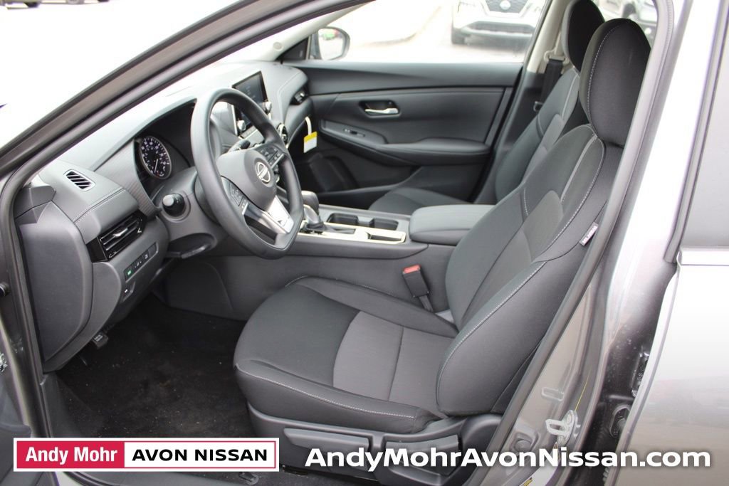 New 2025 Nissan Sentra SV image 8