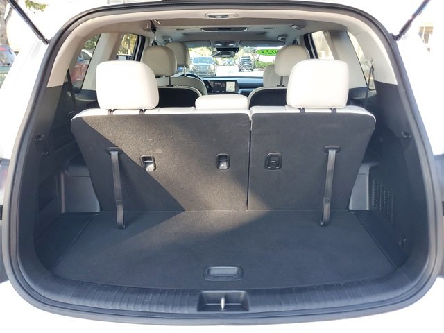 Used 2023 Kia Telluride S w/ S Sunroof Package image 9
