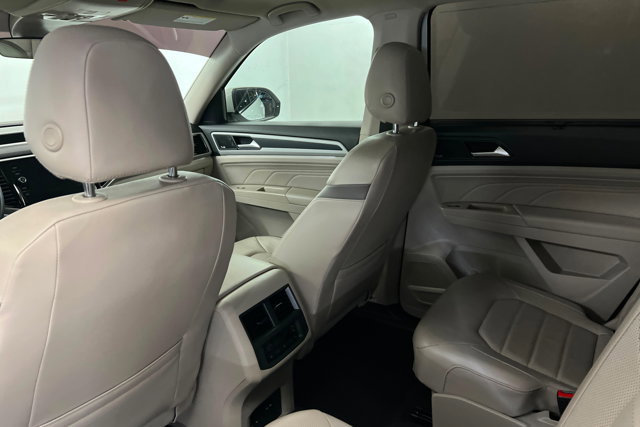 Used 2021 Volkswagen Atlas SEL Premium AWD/4WD image 19