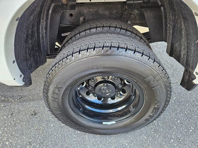 Used 2023 RAM 3500 Limited image 13