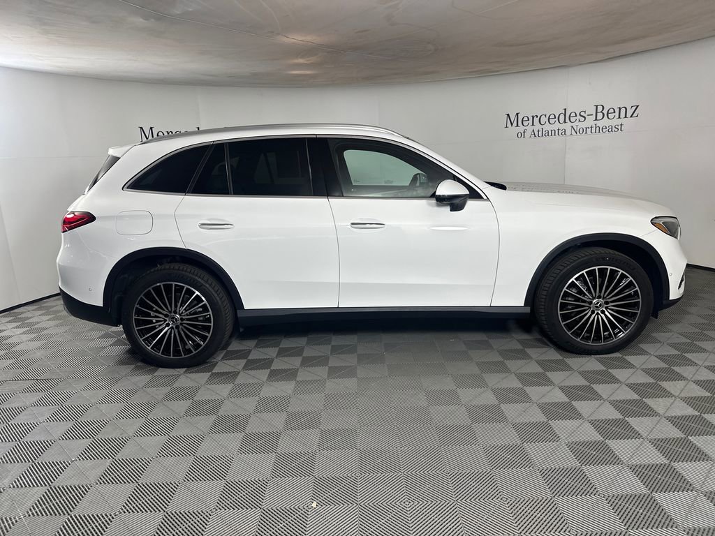 Certified 2026 Mercedes-Benz GLC 300 4MATIC image 8