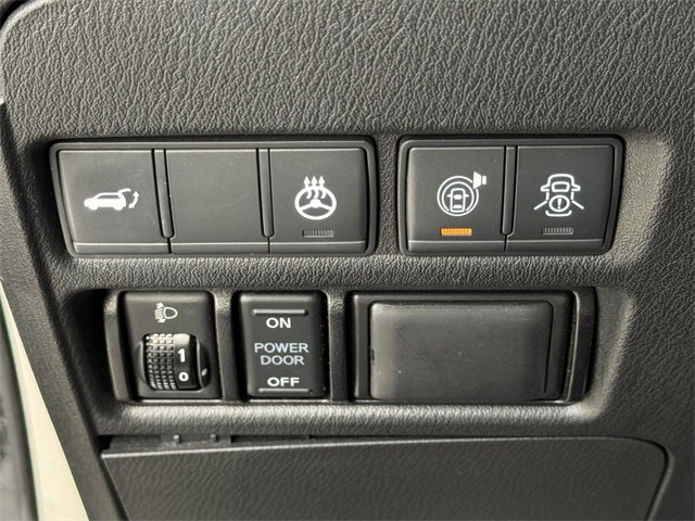 Used 2019 Nissan Armada Platinum w/ Captain's Chairs Package image 22