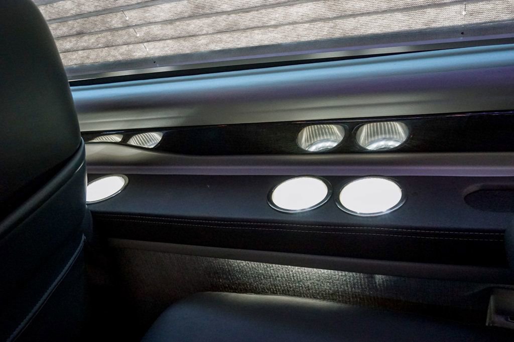 Used 2023 GMC Savana 2500 Extended image 84