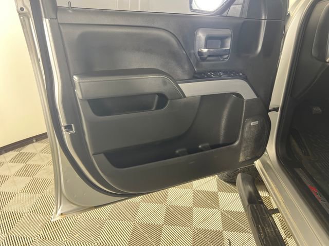 Used 2018 Chevrolet Silverado 1500 LT w/ All Star Edition image 11