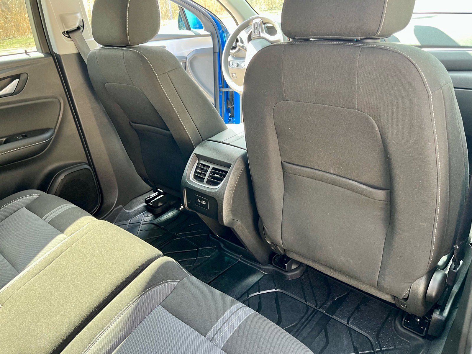 Used 2024 Chevrolet Blazer LT w/ Convenience Package FWD image 16