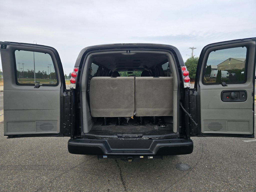 Used 2013 Chevrolet Express 3500 LS w/ Power Package RWD image 13