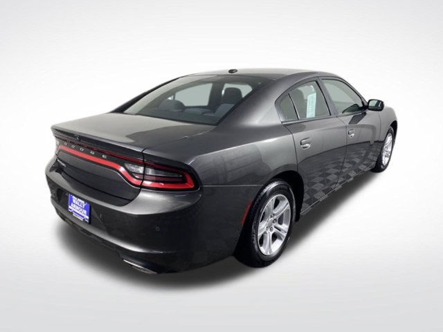Used 2020 Dodge Charger SXT RWD image 8