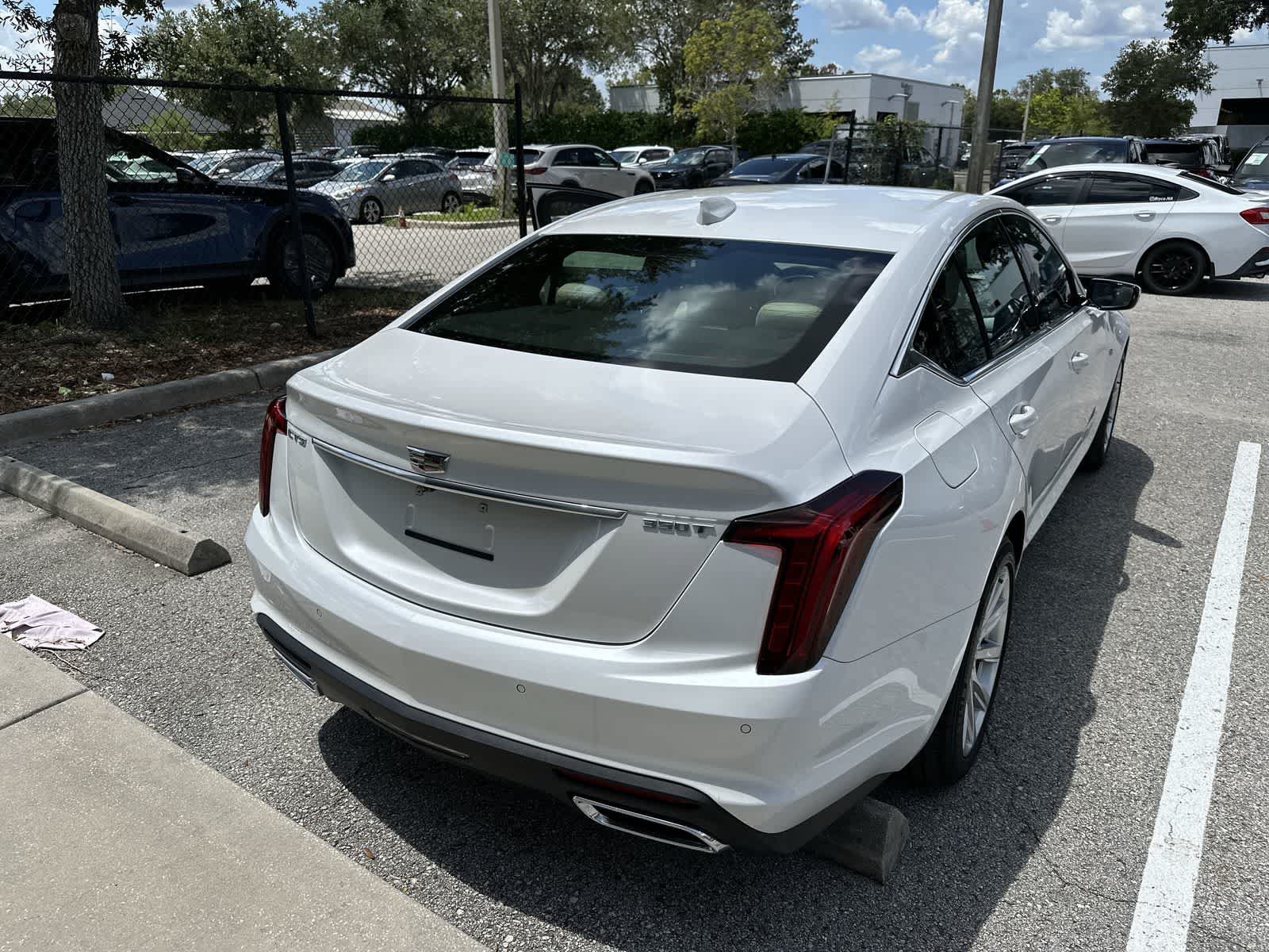 Used 2023 Cadillac CT5 Luxury RWD image 8