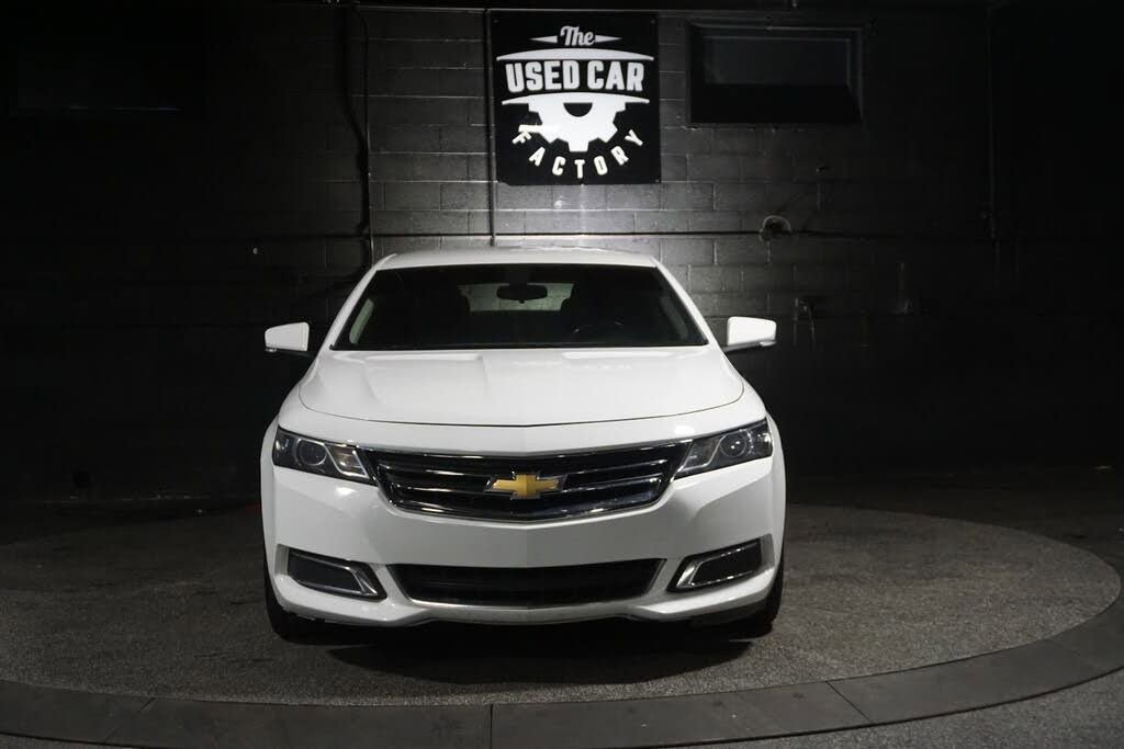 Used 2016 Chevrolet Impala LT image 9