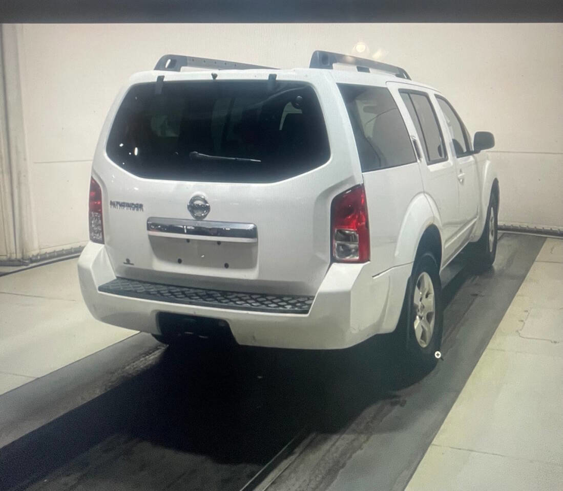 Used 2010 Nissan Pathfinder S AWD/4WD image 7