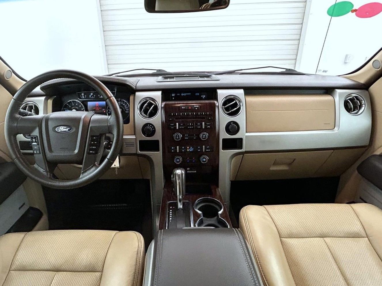 Used 2012 Ford F150 Lariat w/ Lariat Chrome Pkg image 13