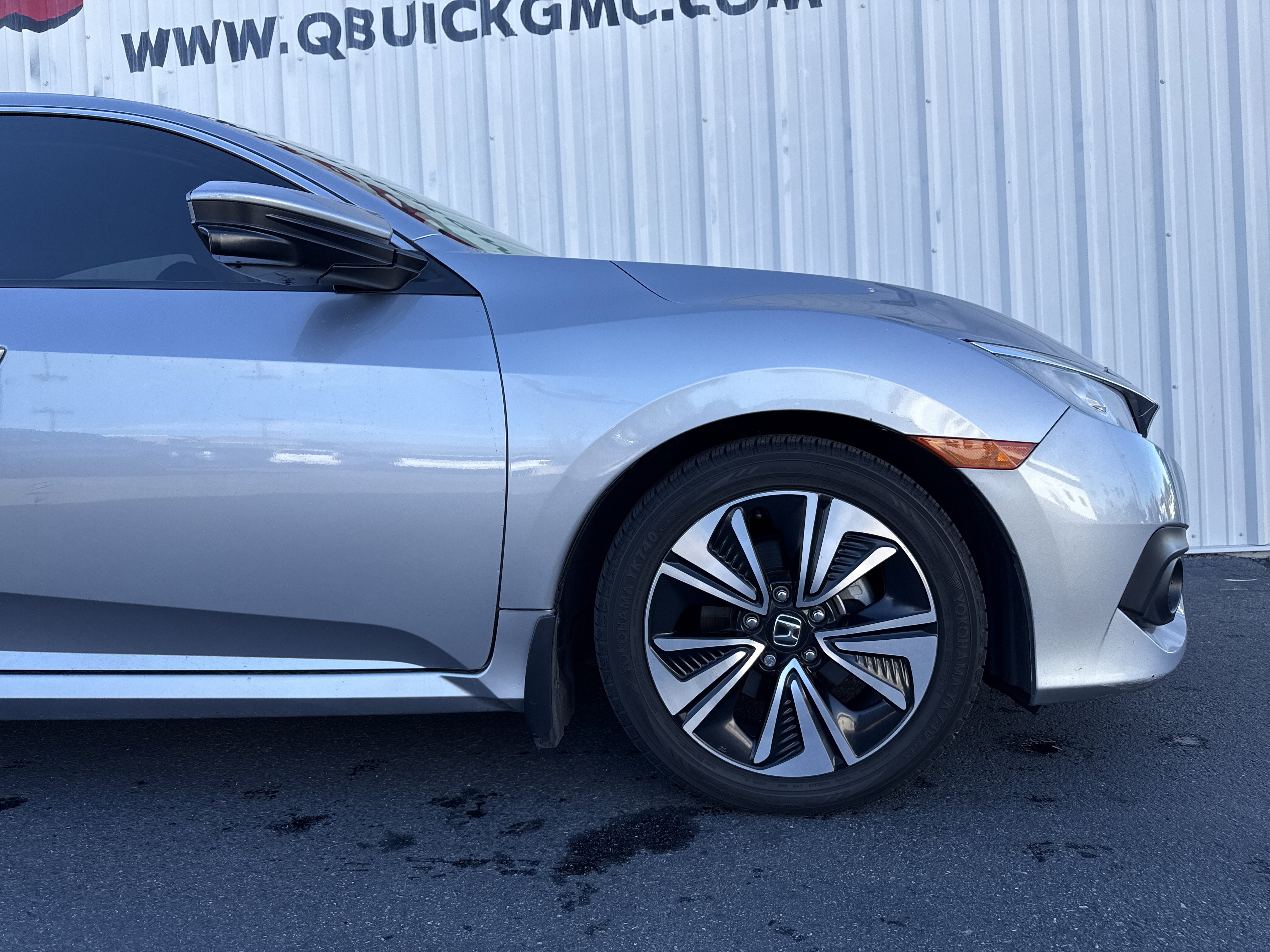 Used 2017 Honda Civic EX-T image 29