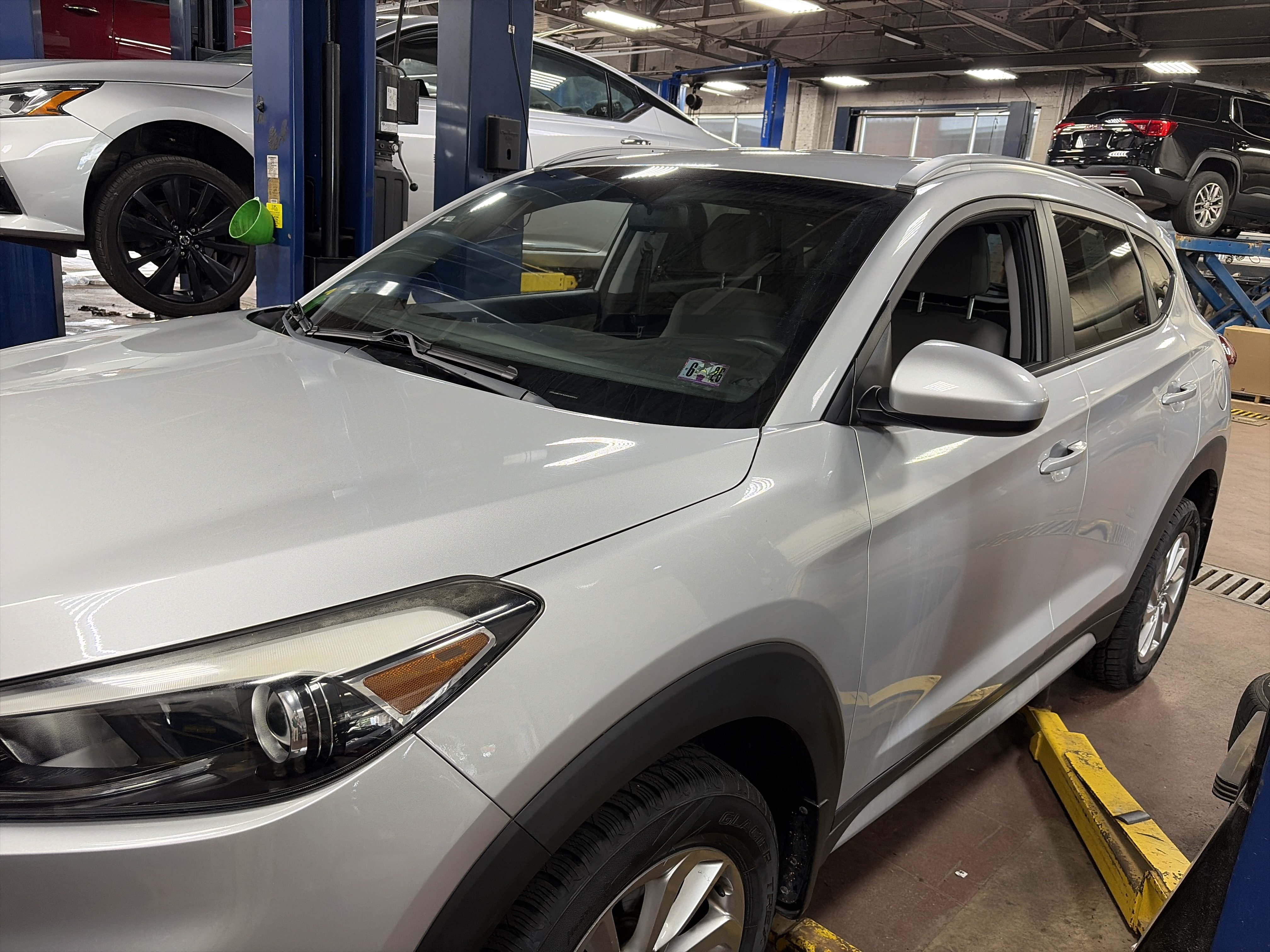 Used 2017 Hyundai Tucson SE AWD/4WD image 1