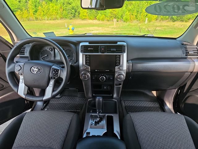 Used 2020 Toyota 4Runner SR5 RWD image 10