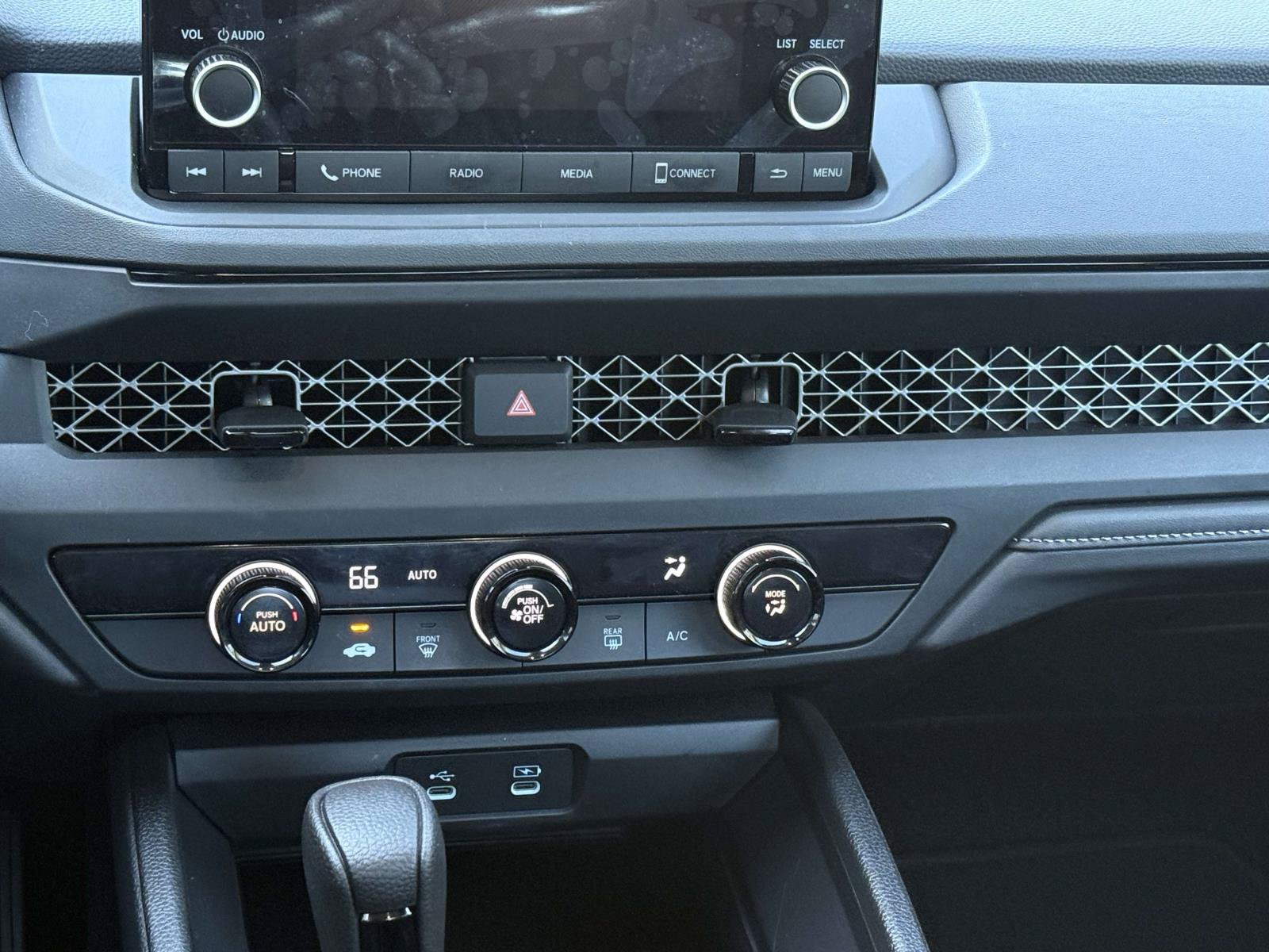 Certified 2025 Honda Accord LX image 16