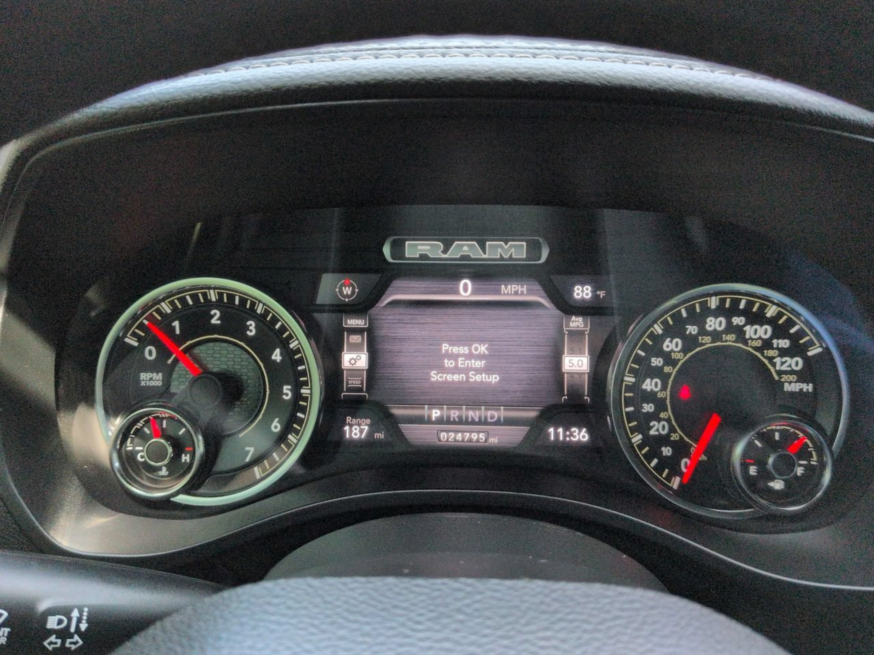 Used 2023 RAM 1500 Laramie RWD image 32