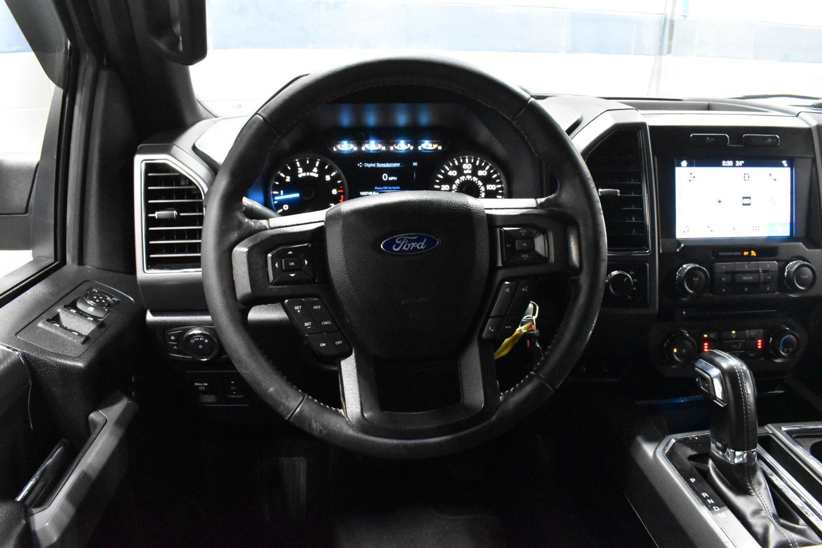Used 2018 Ford F150 XLT w/ Equipment Group 302A Luxury image 7