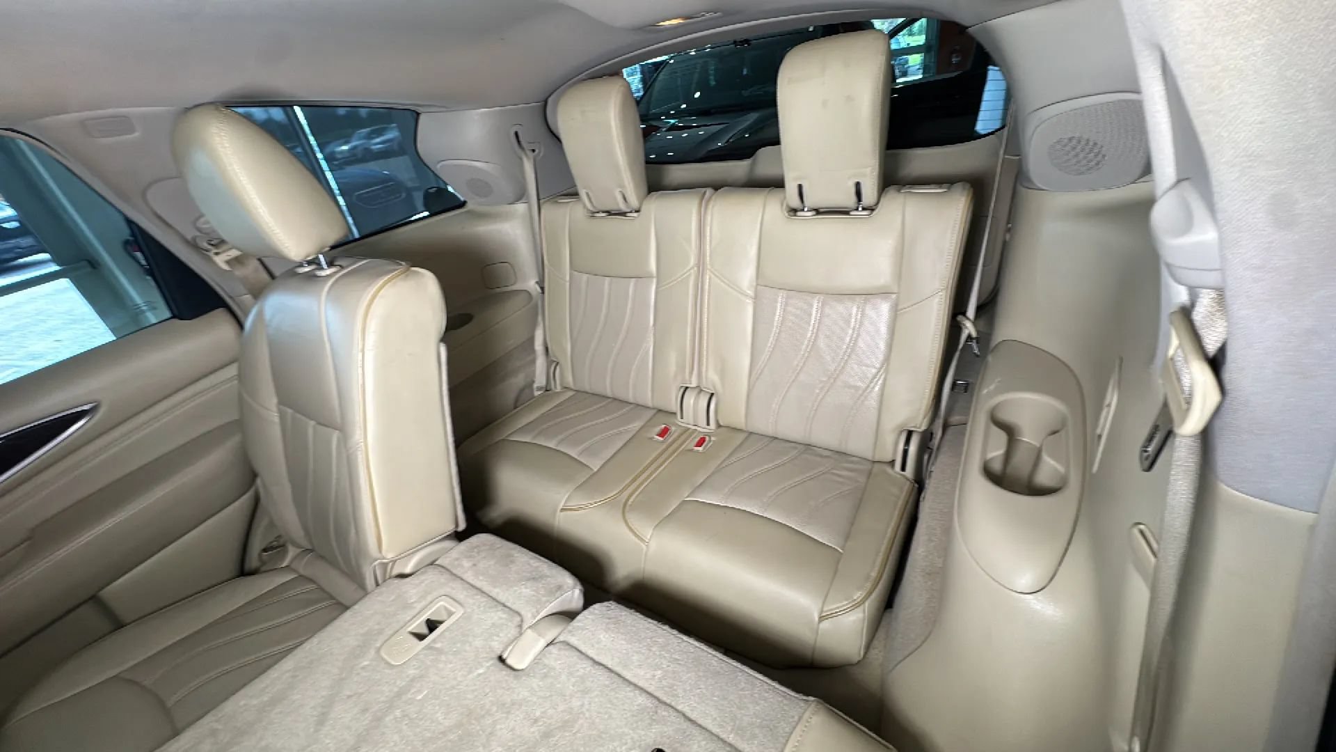 Used 2014 INFINITI QX60 FWD w/ Premium Plus Package image 31