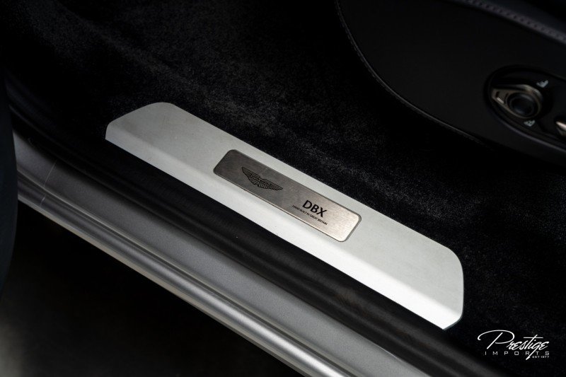 Used 2025 Aston Martin DBX 707 image 26