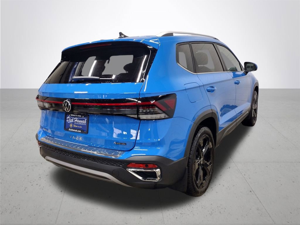 New 2025 Volkswagen Taos SEL image 12