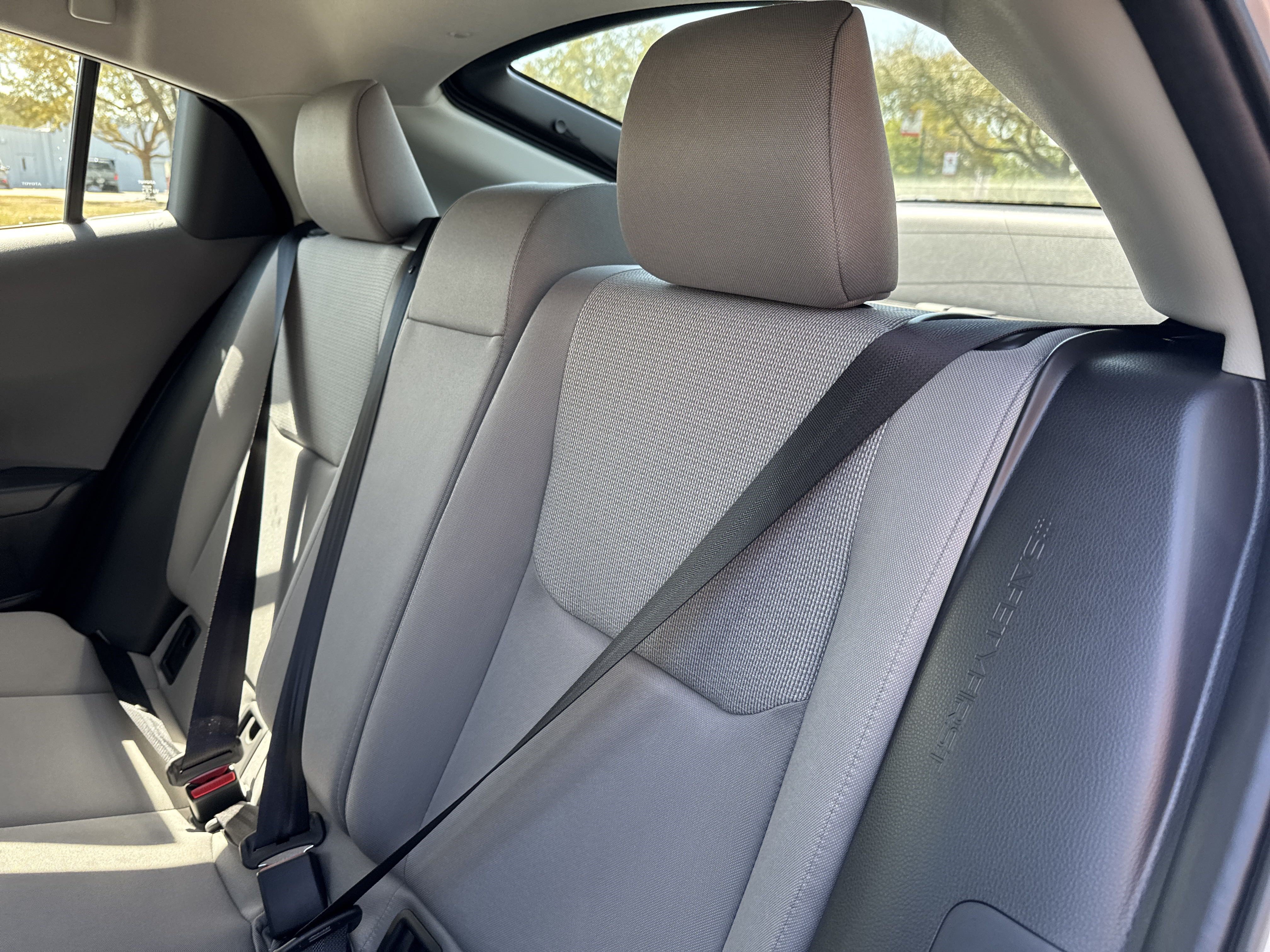 New 2024 Toyota Prius LE FWD image 24