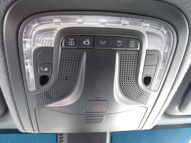 Used 2023 Mercedes-Benz Sprinter 3500 image 23
