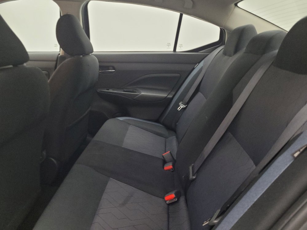 Used 2023 Nissan Versa SV FWD image 18