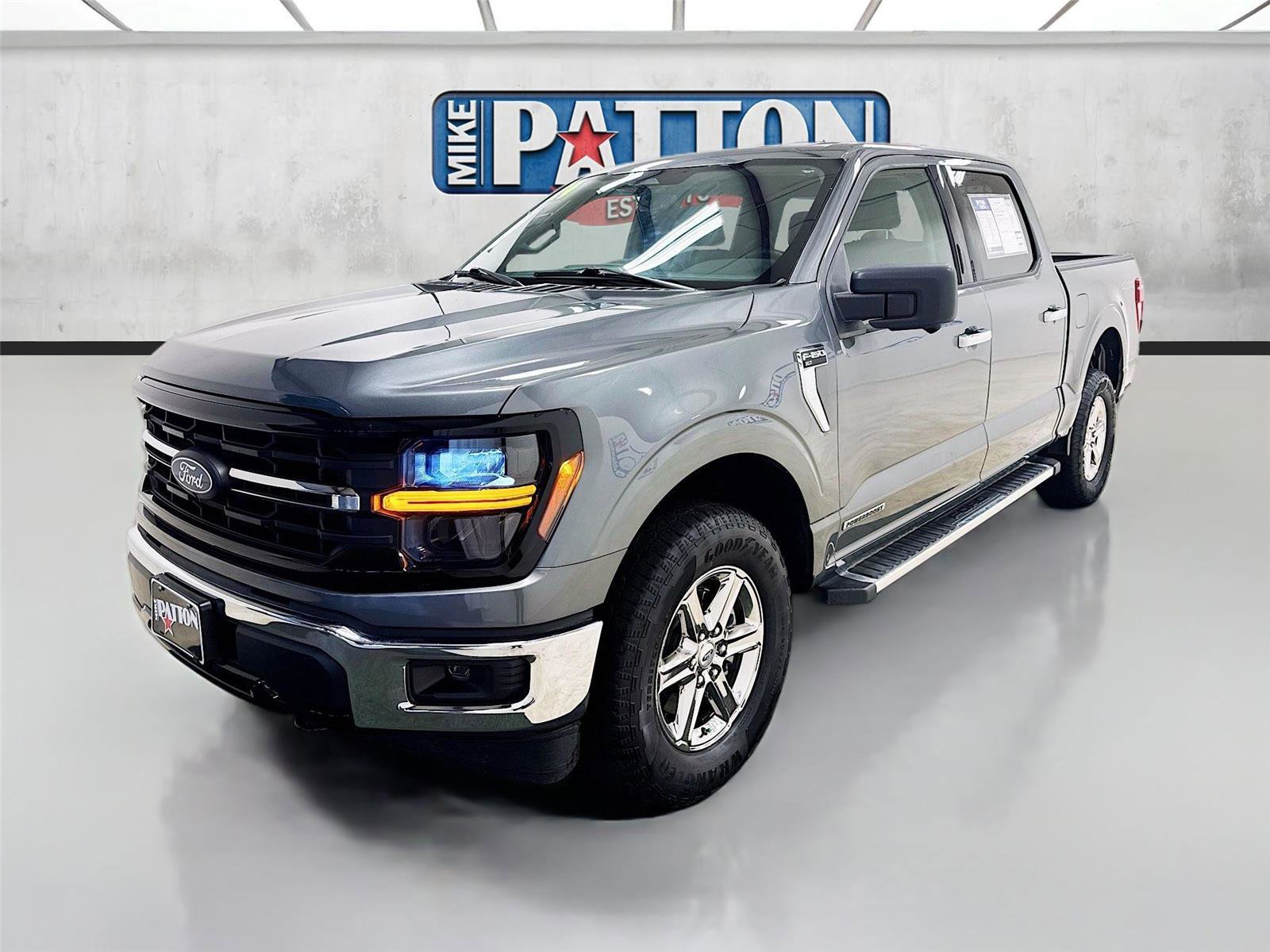 Used 2024 Ford F150 XLT w/ Mobile Office Package image 3