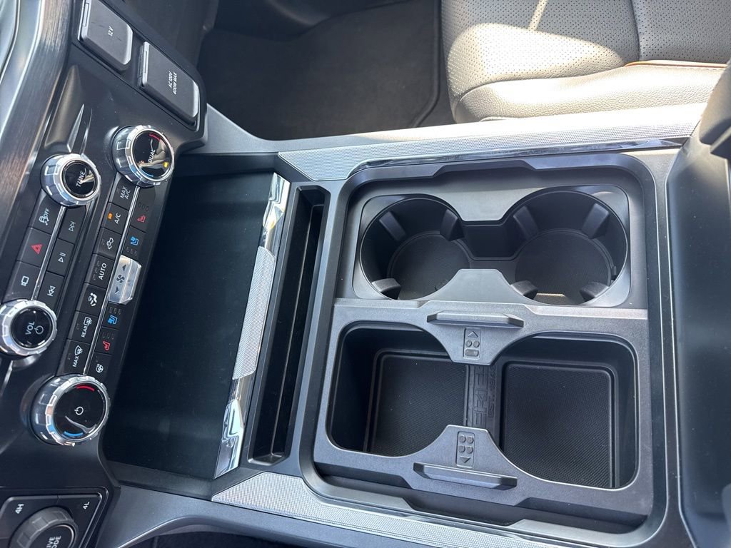 Used 2025 Ford F350 Lariat w/ FX4 Off-Road Package image 27