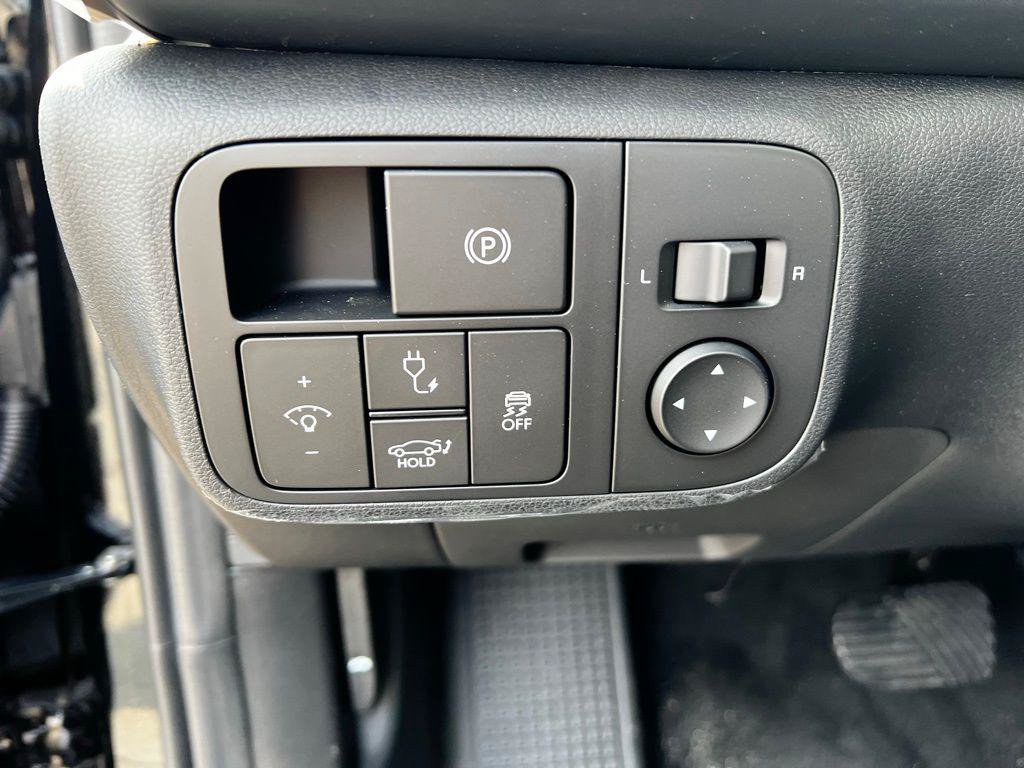 New 2024 Hyundai Ioniq 6 SEL AWD/4WD image 27