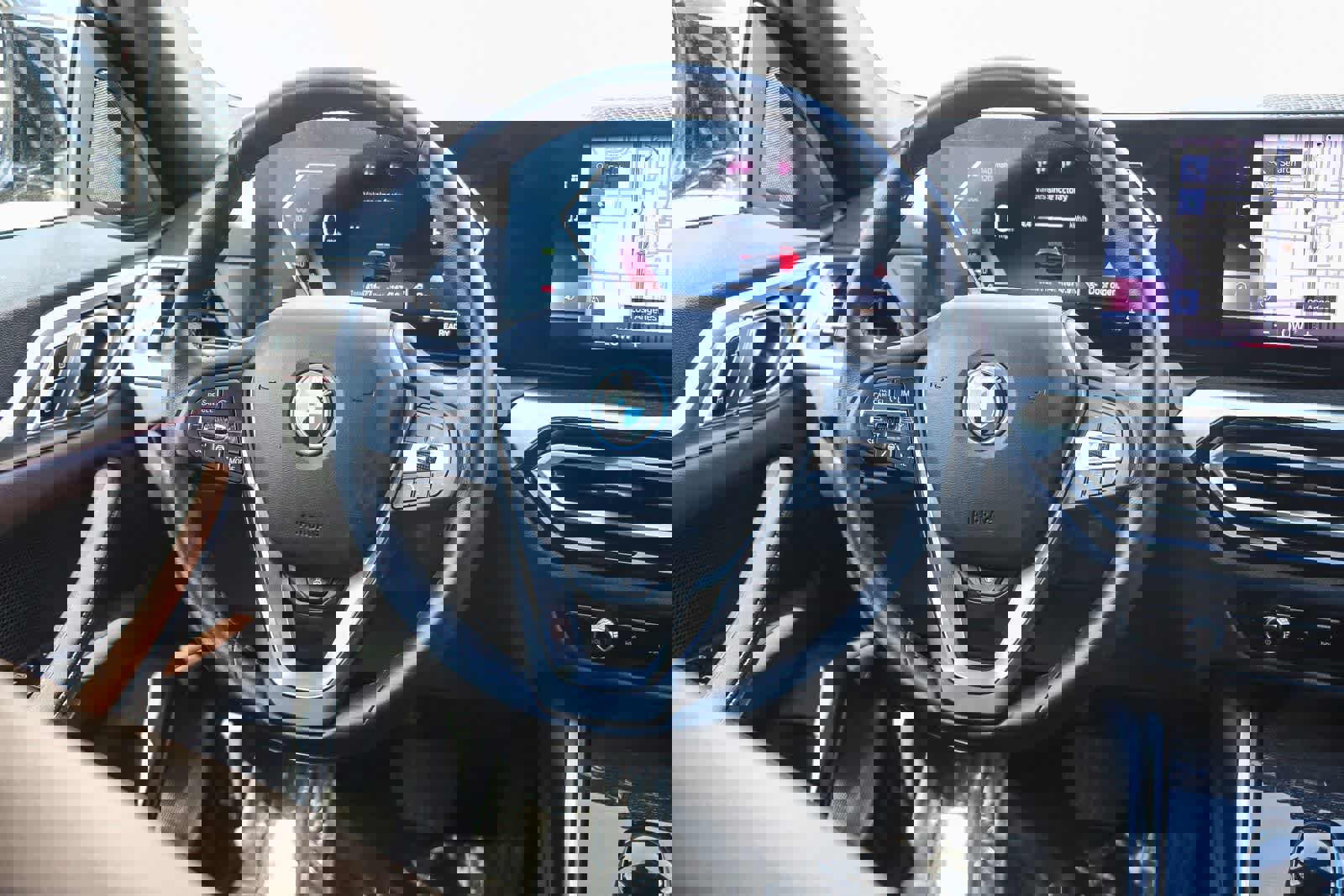 Used 2023 BMW i4 eDrive35 image 15