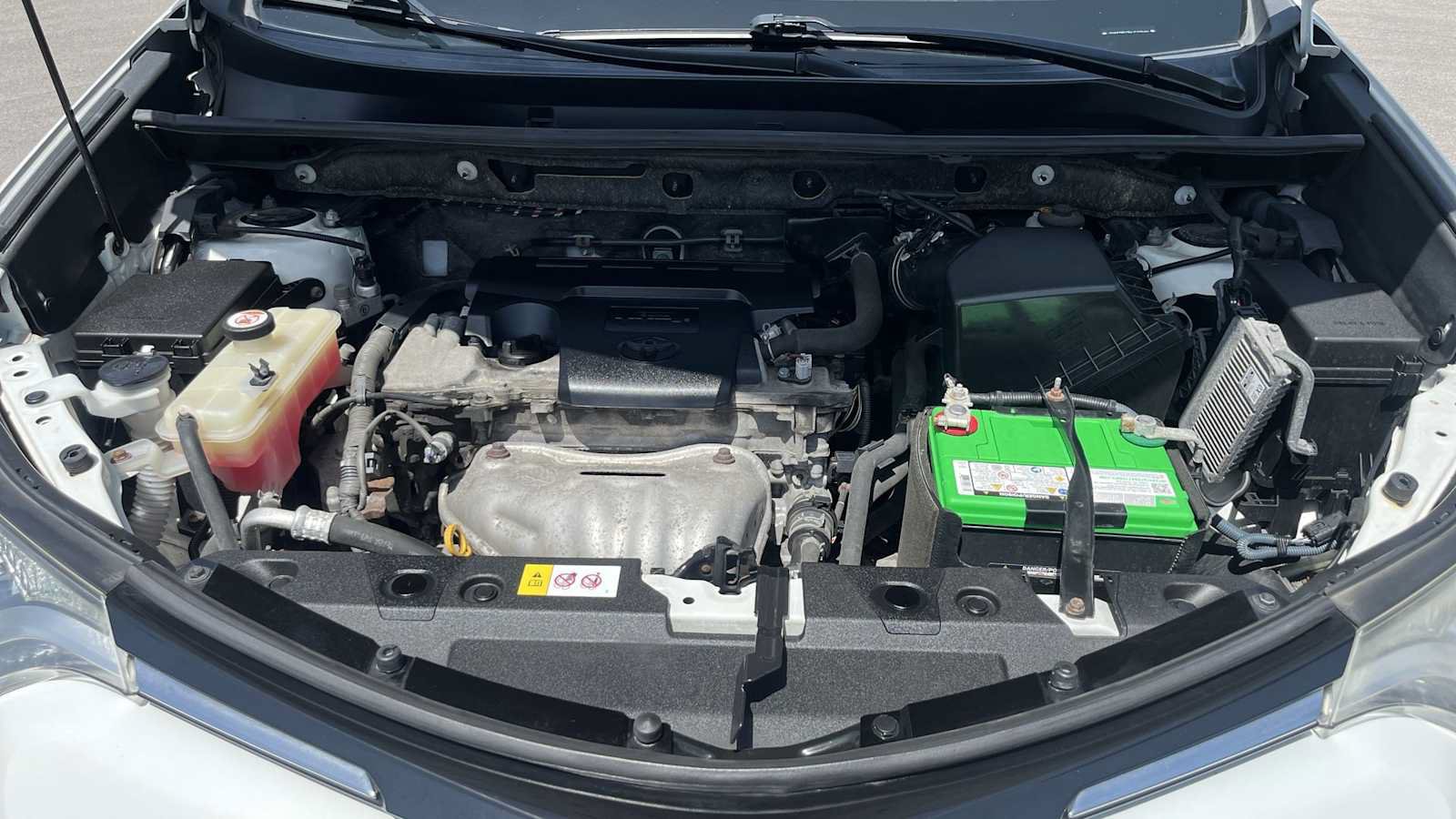 Used 2017 Toyota RAV4 LE AWD/4WD image 27