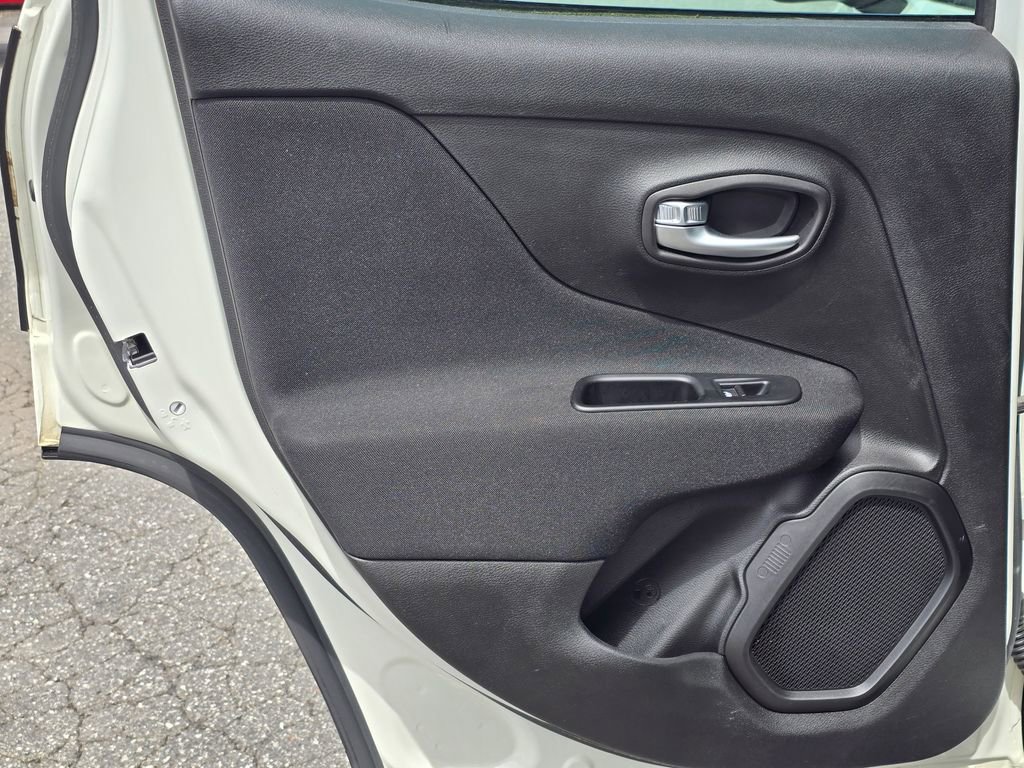 Used 2019 Jeep Renegade Sport image 47