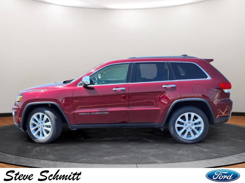 Used 2017 Jeep Grand Cherokee Limited w/ Trailer Tow Group IV AWD/4WD image 2