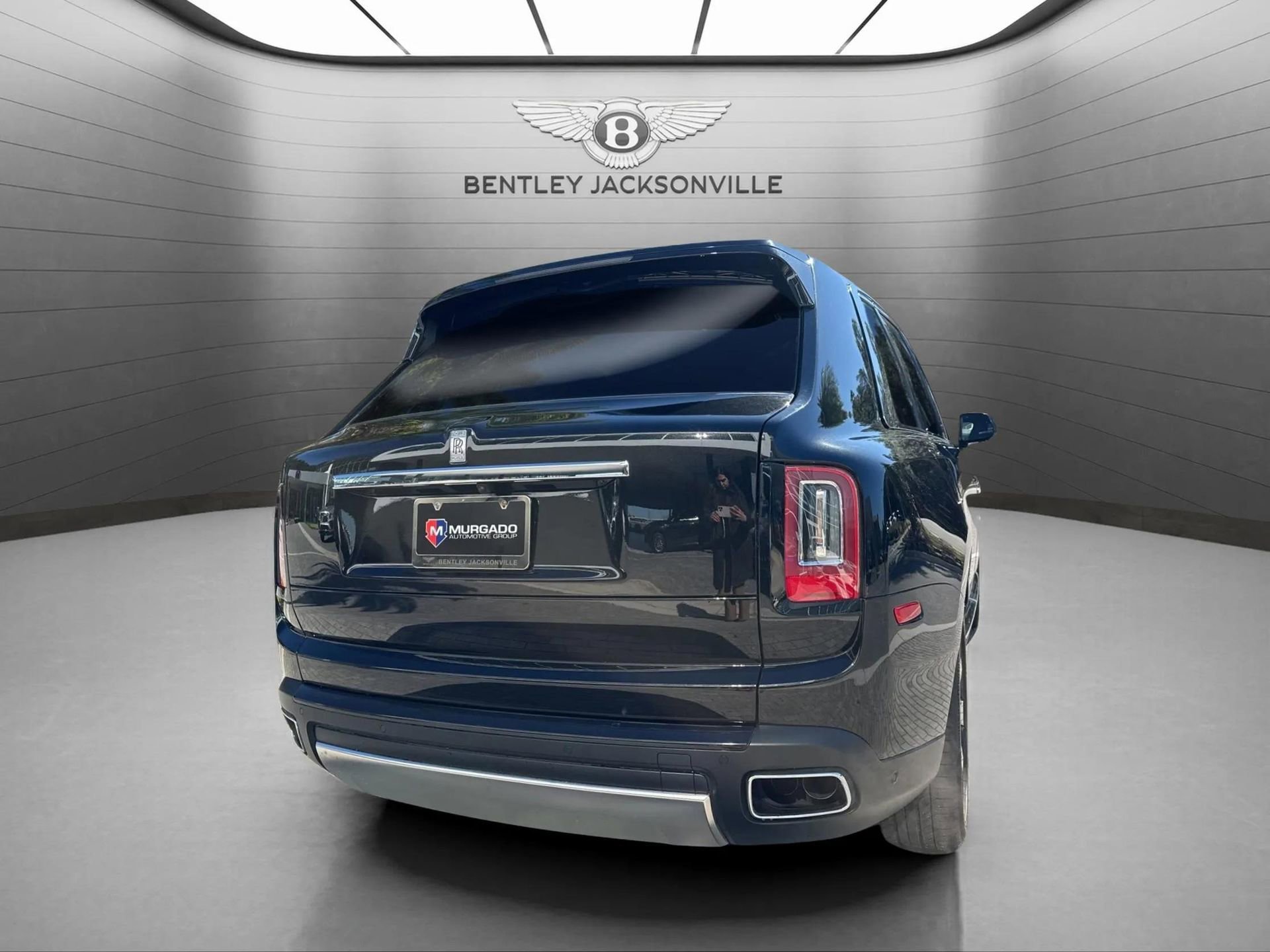 Used 2022 Rolls-Royce Cullinan image 11