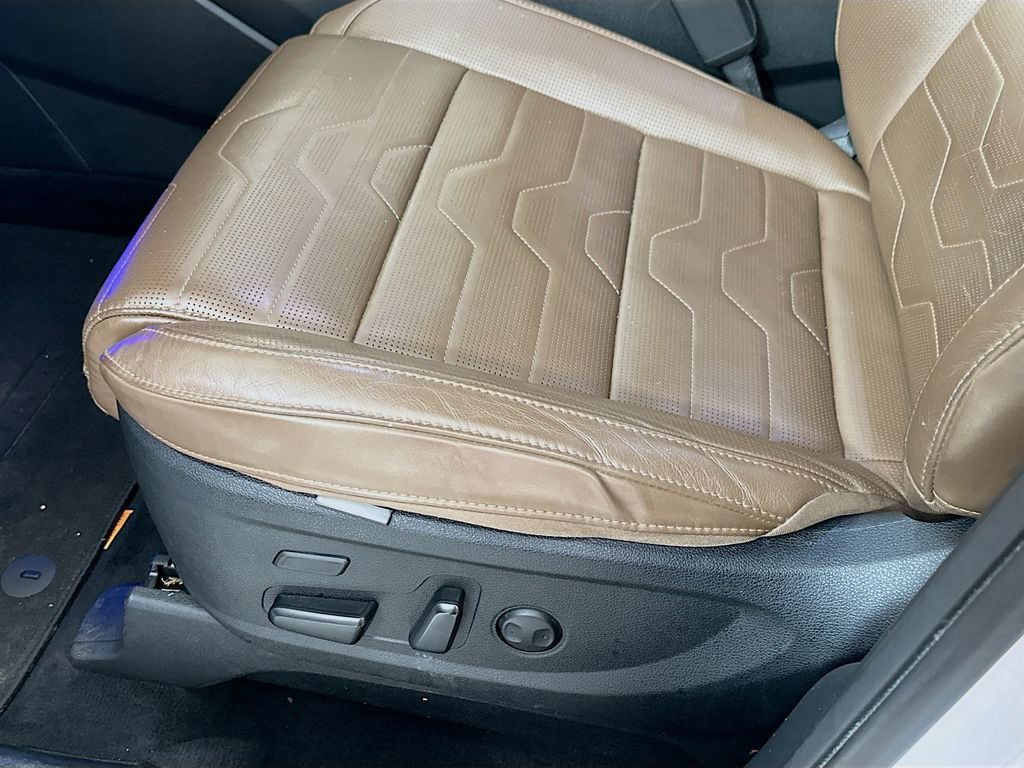 Used 2021 Kia Telluride SX w/ SX Prestige Package AWD/4WD image 9