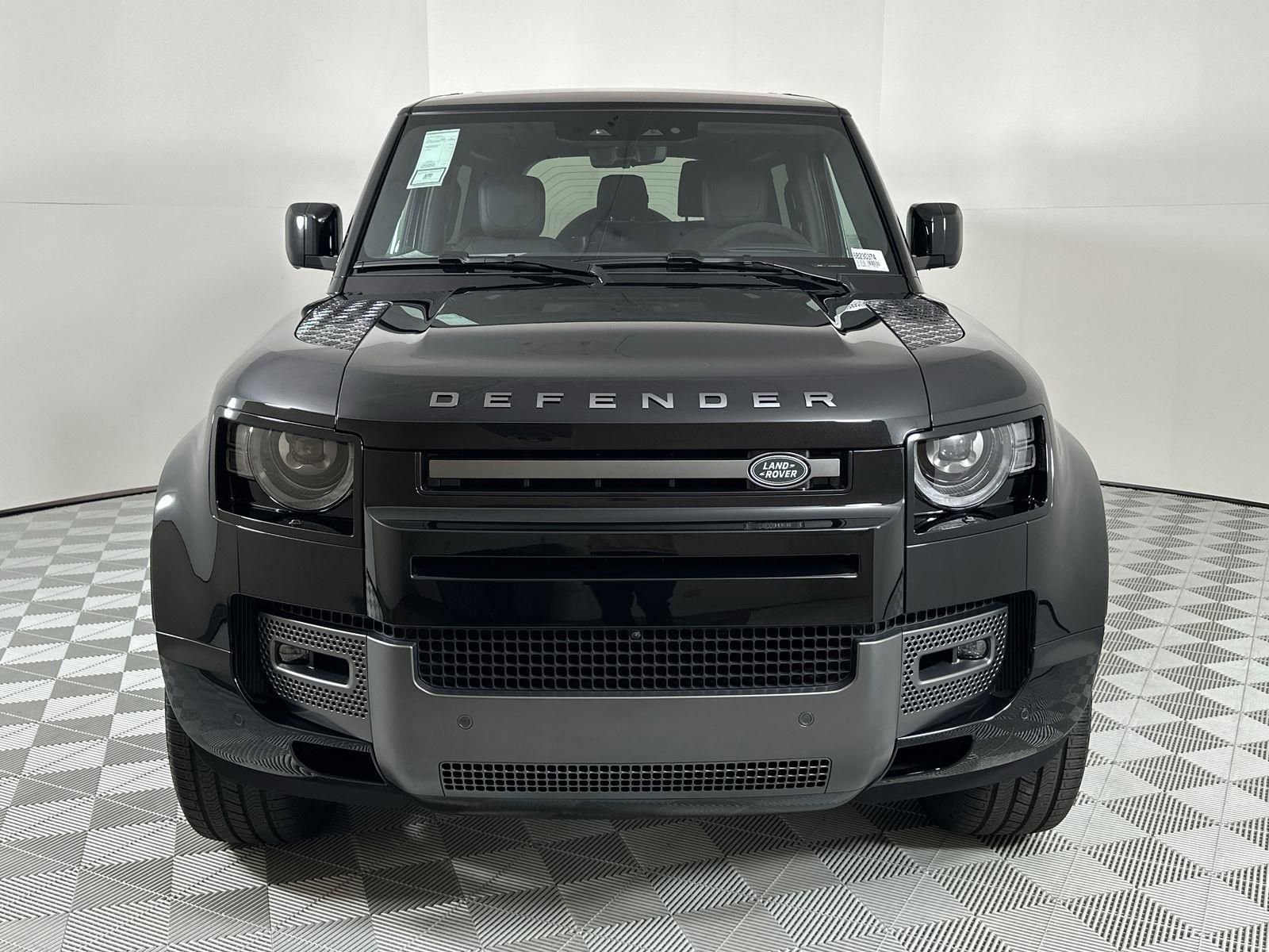 Certified 2023 Land Rover Defender 90 V8 image 8