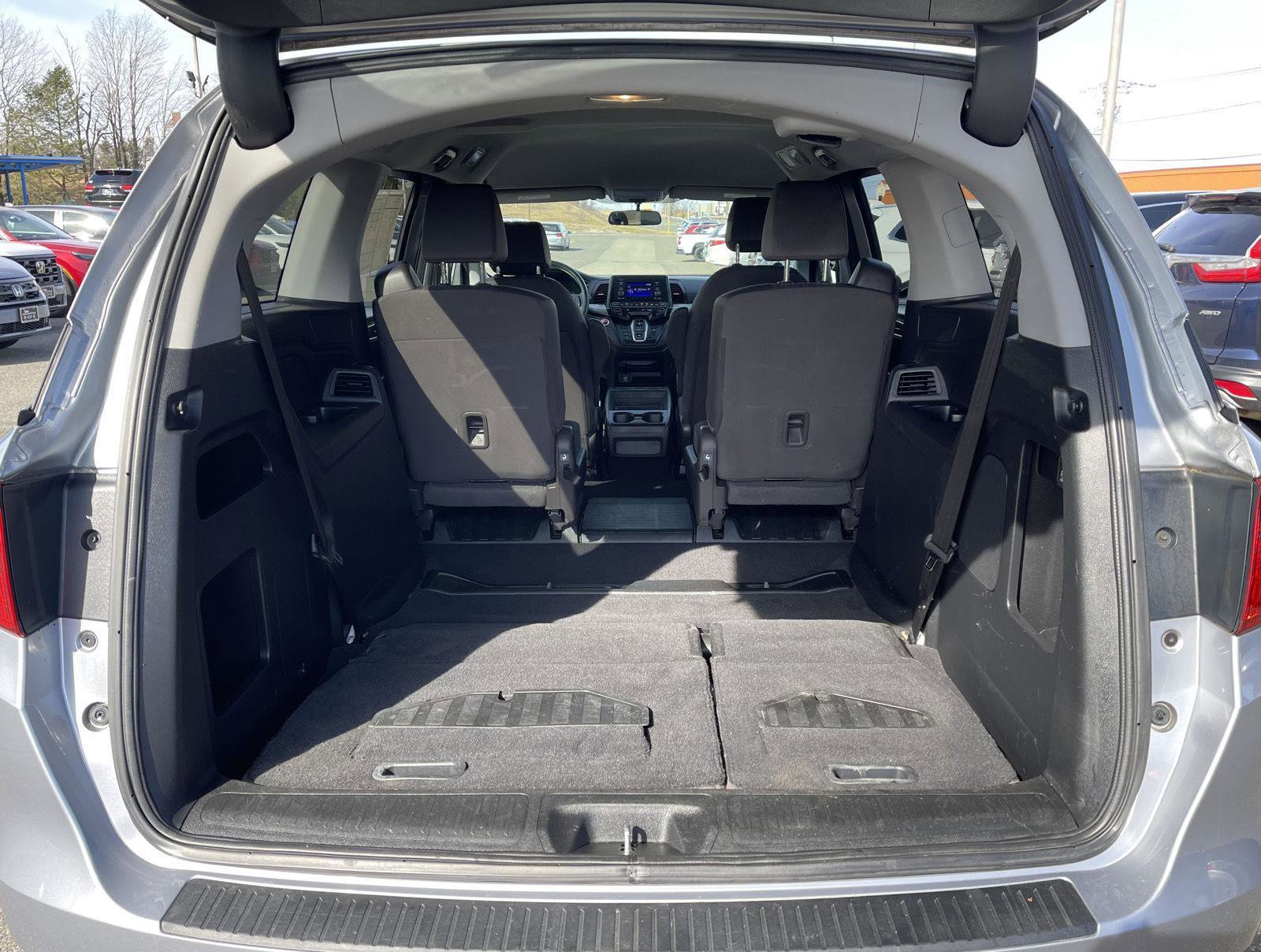 Used 2018 Honda Odyssey LX image 16