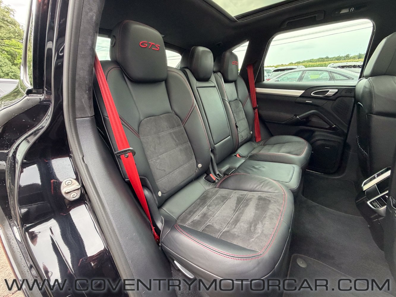 Used 2016 Porsche Cayenne GTS AWD/4WD image 41